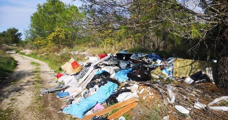 Naziru se rješenja za smanjenje broja divljih odlgališta