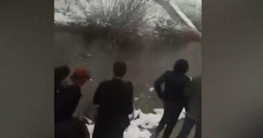 Migranti u Velikoj Kladuši spasili mještanku od utapanja iz ledene nabujale rijeke Kladušnice