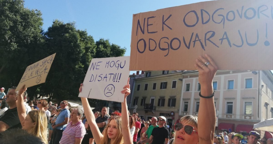 Nove pulske vlasti podržavaju prosvjed protiv smrada