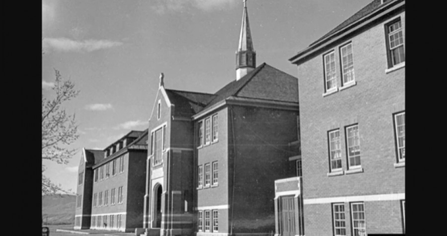 Katolička crkva se ispričala kanadskim starosjediocima zbog dugogodišnjeg zlostavljanja njihove djece u internatima