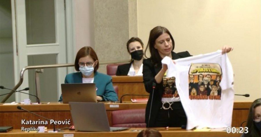 Katarina Peović o minimalnoj plaći: Poslodavci isplaćuju ogromne plaće menadžerima, a minimalce radnicima, ali žalosno je da to čini i Podravka u kojoj je i država vlasnik…