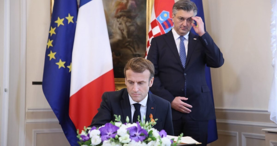 Au revoir, adieu… 8,7 milijardi kuna: Danas u Zagrebu ceremonijalni shopping borbenih aviona – stigao i E. Macron