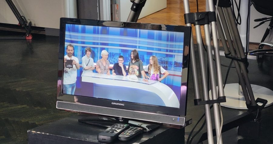 Polaznici TRIS-ove radionice na HRT-u učili o TV novinarstvu