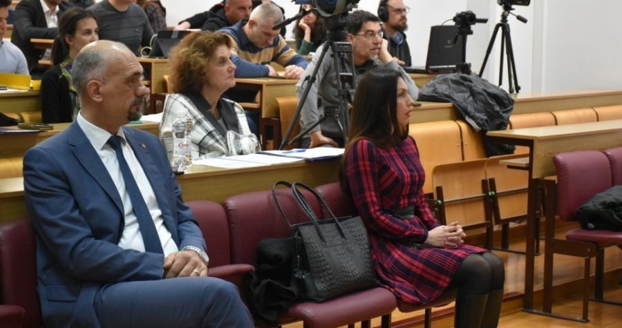 Šibensko-kninski župan Marko Jelić četiri godine sve pročelnike držao kao v.d., da bi uoči lokalnih izbora provodio preustroj i smjenu pročelnika za imovinsko-pravne poslove (?! )