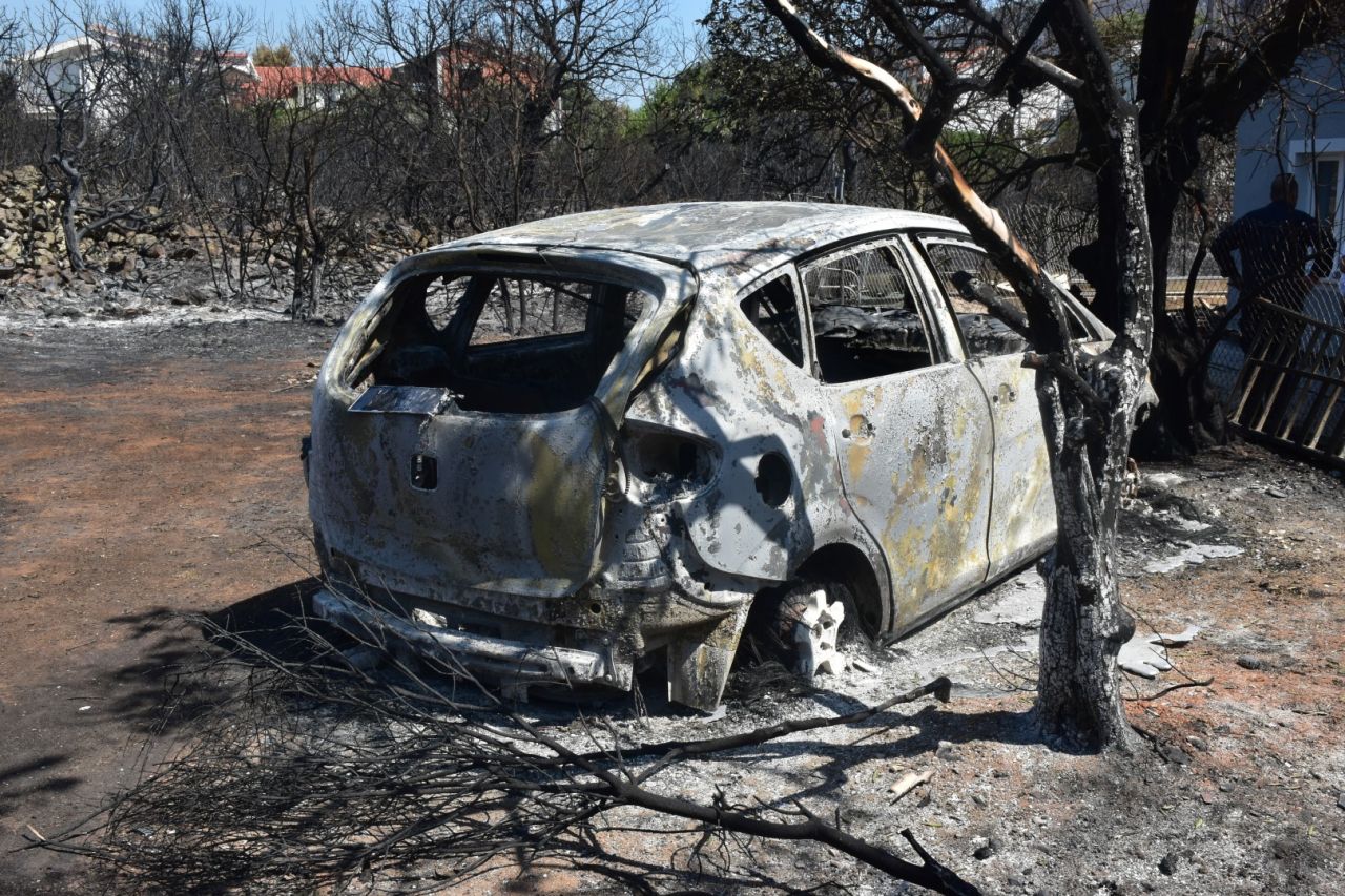 Župan obišao spaljeno požarište u Grebaštici i ozlijeđenima zaželio brz oporavak