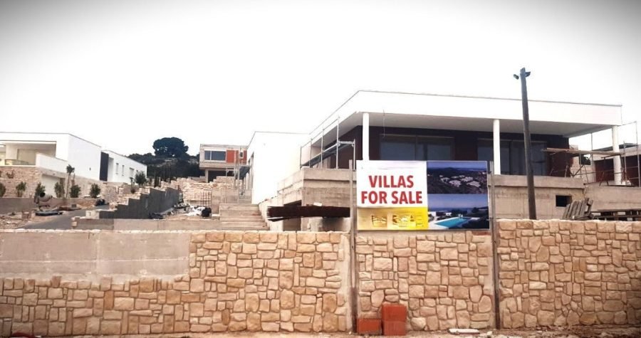 Lijepa naša njihova: HDZ bi sada omogućio da svi na svijetu mogu kupovati nekretnine pod istim uvjetima  kao i građani Hrvatske (koji to uglavnom ne mogu)