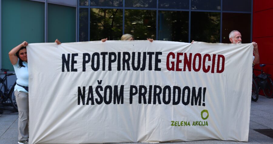 Prosvjed protiv genocida nad prirodom: ‘Odbacite projekt solarne elektrane Gala-Obrovac Sinjski!’