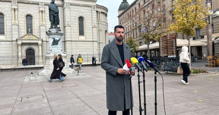 Eho izložbe o Dejanu Medakoviću: Ivošević ( Centar ) misli da nitko ne bi trebao prijeći preko njegovog koautorstva na Memorandumu SANU-a, Selak Raspudić traži ispriku gradonačelnika…