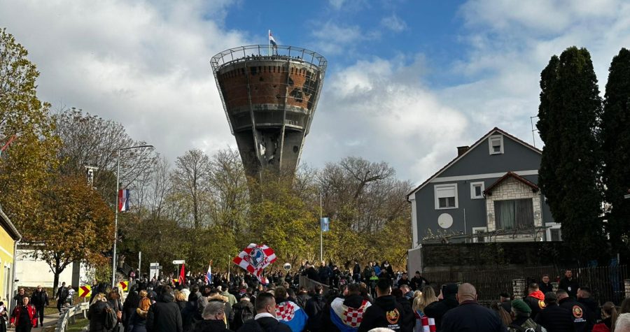 34. godišnjica Dana sjećanja na žrtve Vukovara i Škabrnje: U ovoj Koloni nije bitan Andrej, Zoran, Marijan, Gordan – svi smo jednaki…