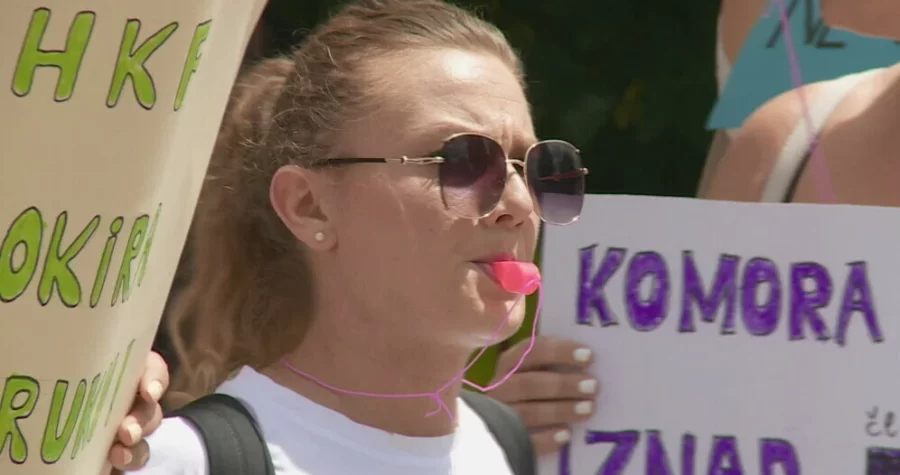 Mirni prosvjed fizioterapeuta : Traže ostavku predsjednice Komore