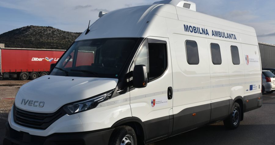 Nazdravlje: Stigla pokretna ambulanta