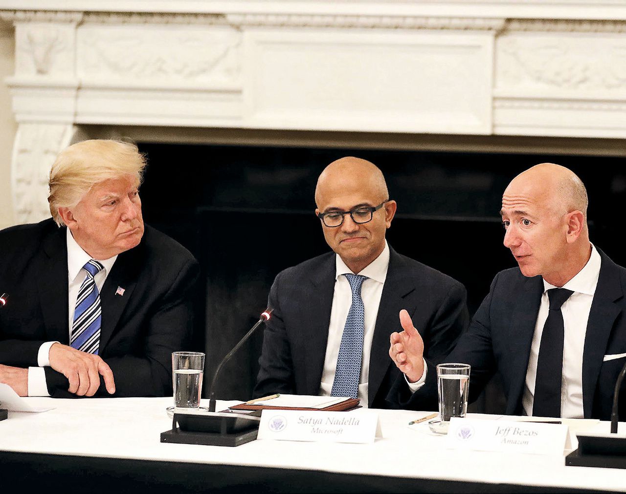 Donald Trump contre Jeff Bezos, PDG d'Amazon : la guerre est déclarée - Le Parisien