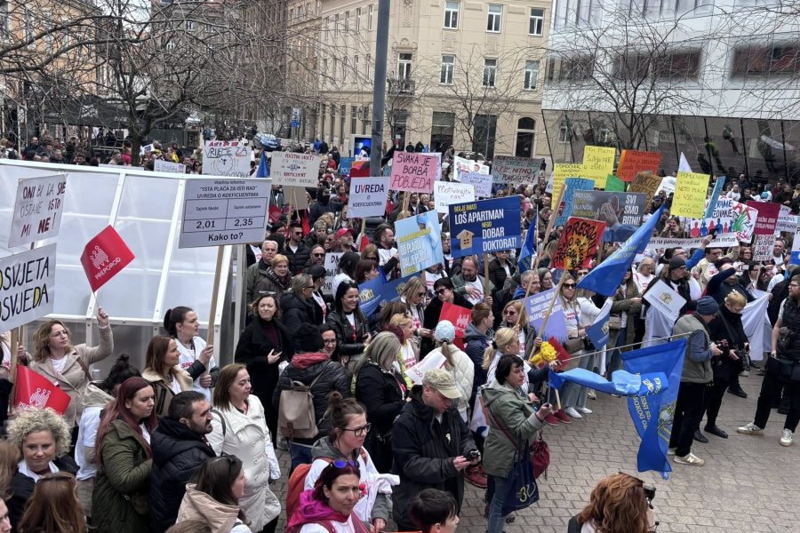 “Sindikalno proljeće”: “U društvu koje nema novca za obrazovanje, a ima za financiranje stotina nepotrebnih općina, glasačkih mašina i astronomskih plaća lokalnih šerifa, učitelji imaju prometejsku ulogu…”