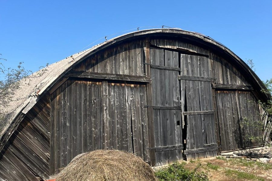 Šibensko-kninska županija pokrenula izradu Plana sanacije bivše vojarne u Trbounju