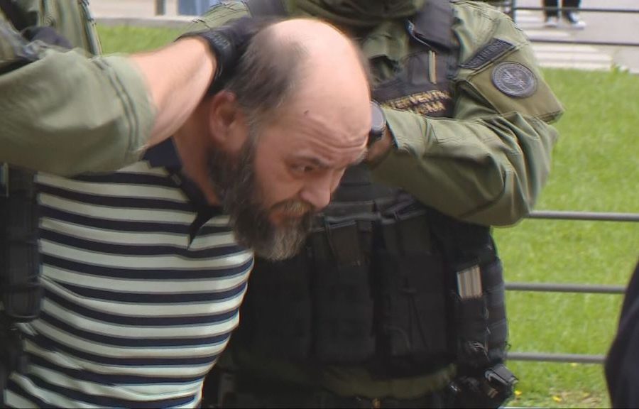 Zločin u Drnišu : Slovenski ministri podnijeli su ostavke jer ih je bilo sram ostati na čelu resora nakon takvog zločina. Naši su, nažalost, besramni!