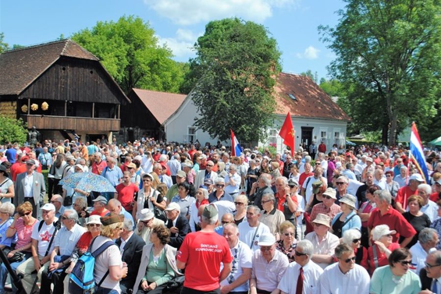 U Kumrovcu proslavljen Dan mladosti i rođendan Tita: Mesić upozorio na važnost očuvanja antifašističkih vrijednosti, (zgroženi) Penava i Medved pozvali se na naslijeđe Franje Tuđmana, nota bene, Titovog generala i antifašiste (!?)