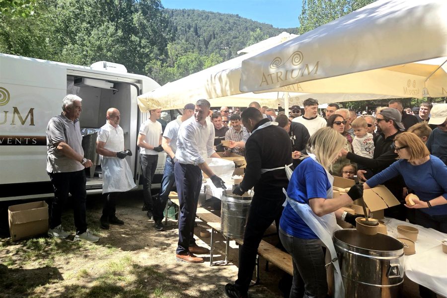 ŠKŽ: Tradicionalna podjela prvosvibanjskog graha u Nacionalnom parku Krka