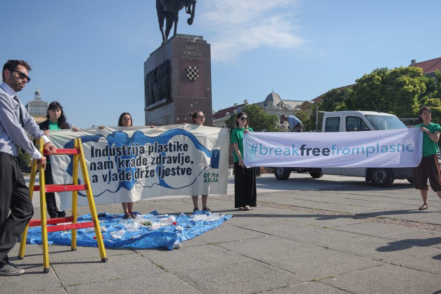 Protiv plastike: ‘Tražimo od  Vlade RH da stanu uz interes građana i javnog zdravlja, umjesto da se podređuju lobijima i korporativnom profitu’
