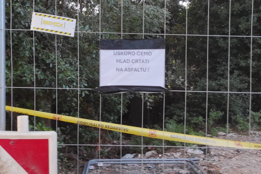 Šibenik: Noćna akcija protiv crnog mraka (sječe šume radi parkirališta)